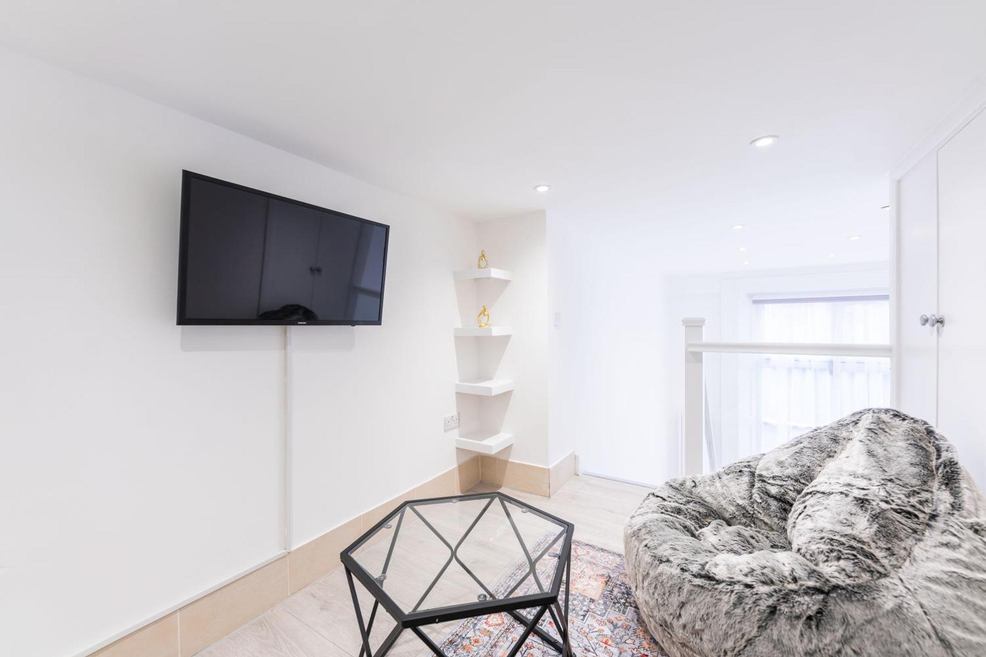 Studio By Hyde Park Лондон Екстериор снимка